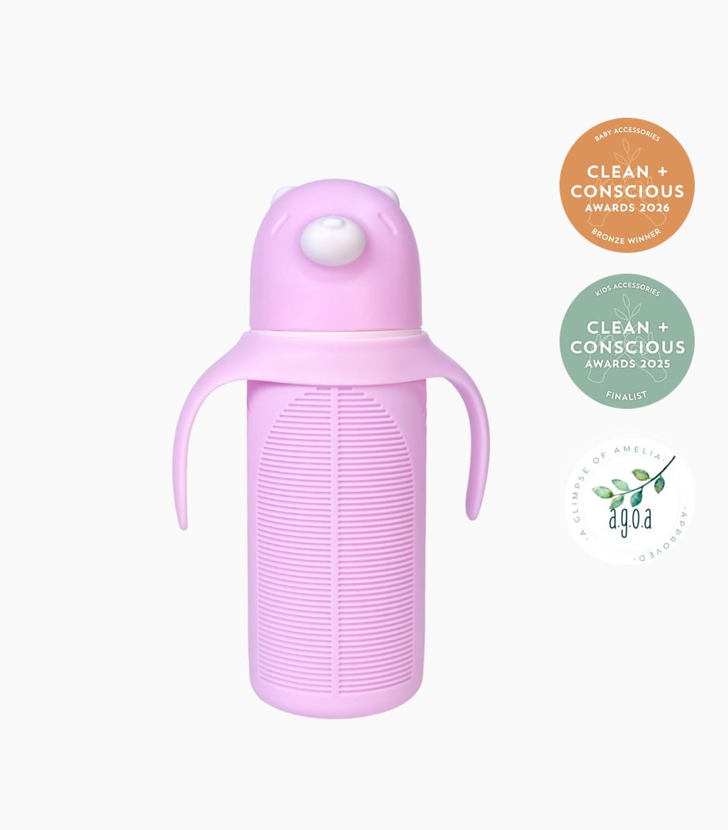 KaakaaBaby Glass Bottle 270mL Pink — Bronze, Clean + Conscious Awards 2026 KaakaaBaby glass bottle 270mL in Pink with the Clean + Conscious Awards 2026 Bronze Winner rosette, Best Baby Accessories, the 2025 Finalist rosette and the AGOA Approved mark, in a vertical column