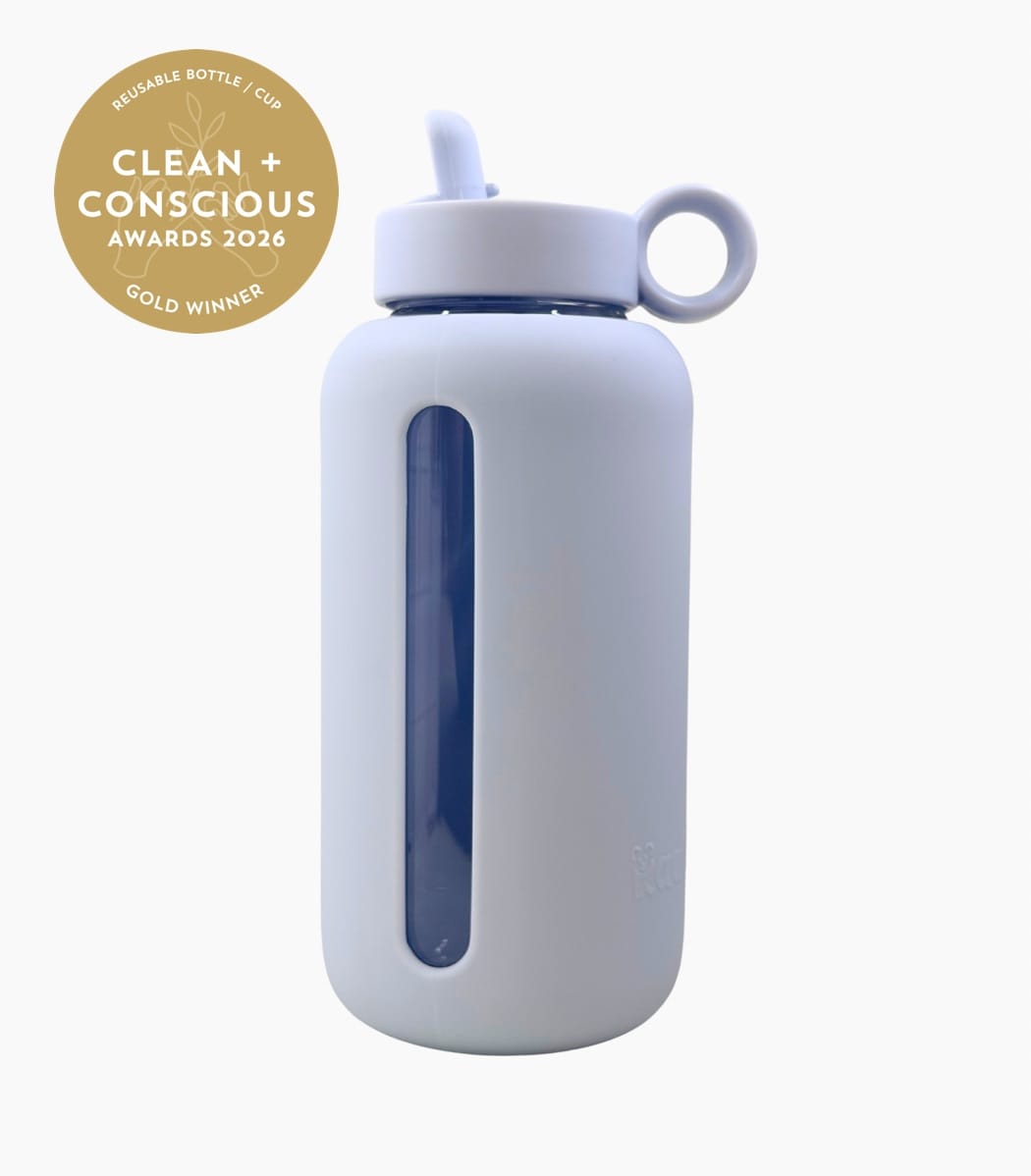 Kaally Glass Bottle 800mL — Gold, Clean + Conscious Awards 2026 Kaally Glass Bottle 800mL in Sky Blue with the Clean + Conscious Awards 2026 Gold Winner rosette, Best Reusable Bottle / Cup